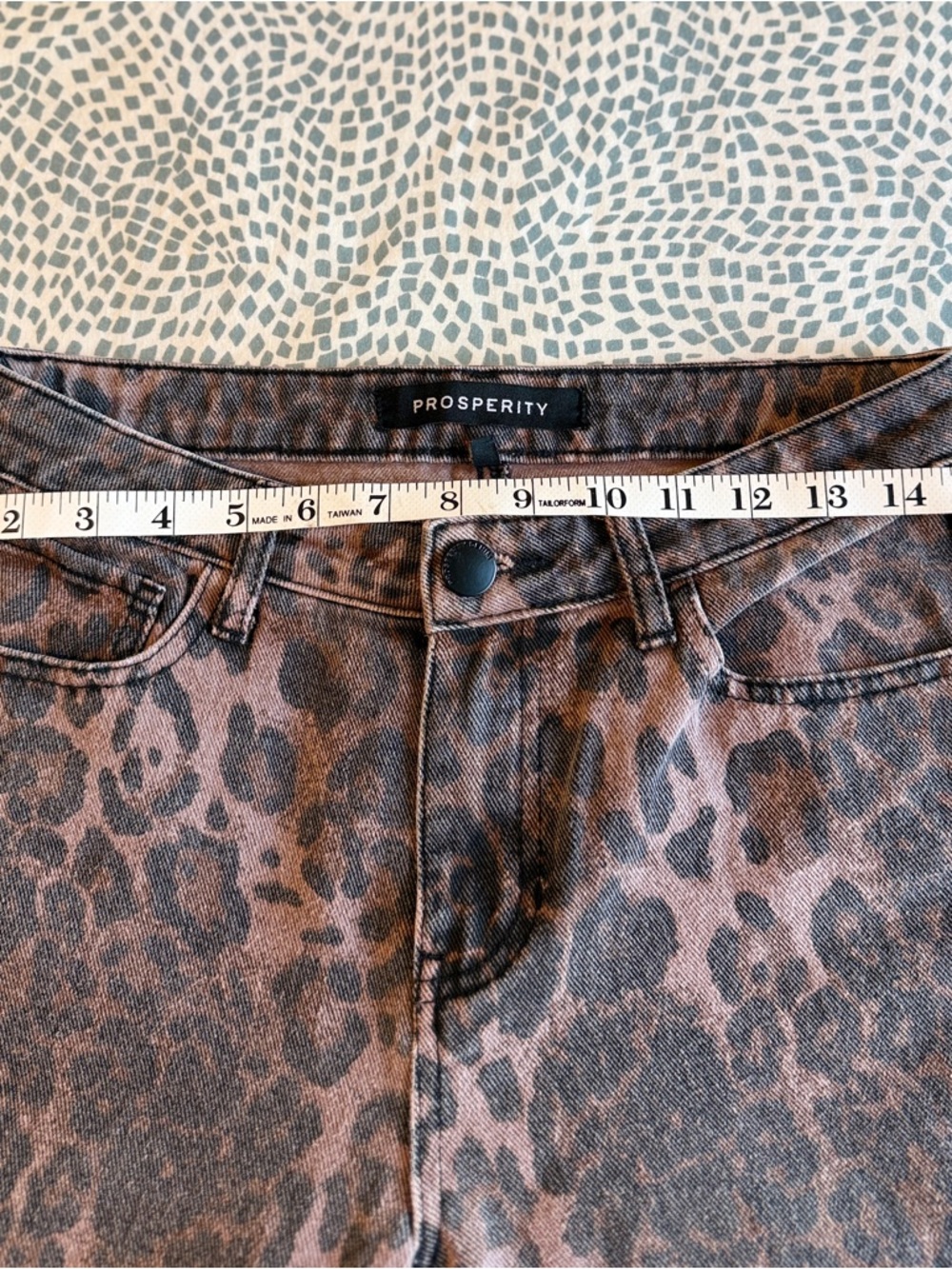 Leopard Print Women's High-Rise Straight Leg Jeans - Picture 5 of 10